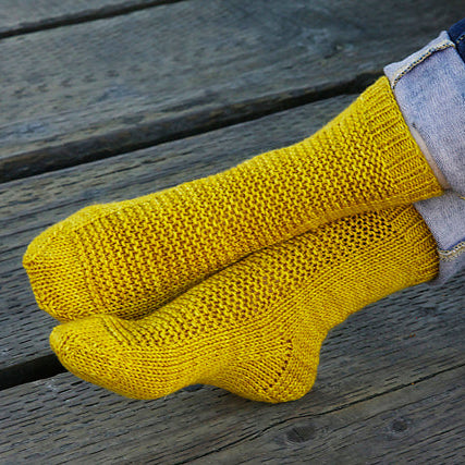 Knitting Basic Socks